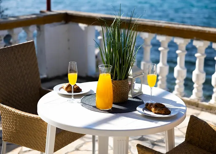 Apartments Seaside