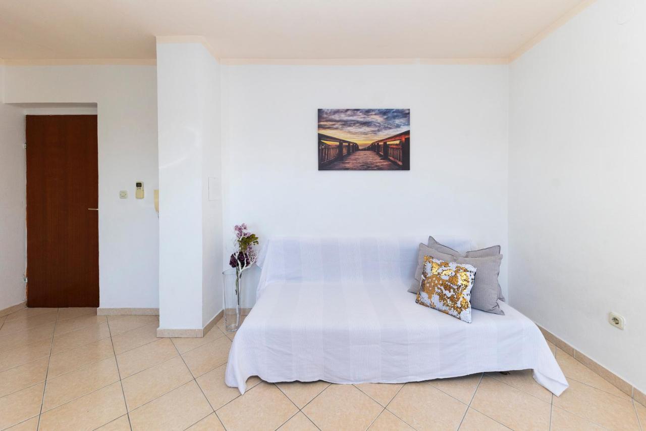 Apartment Seaside