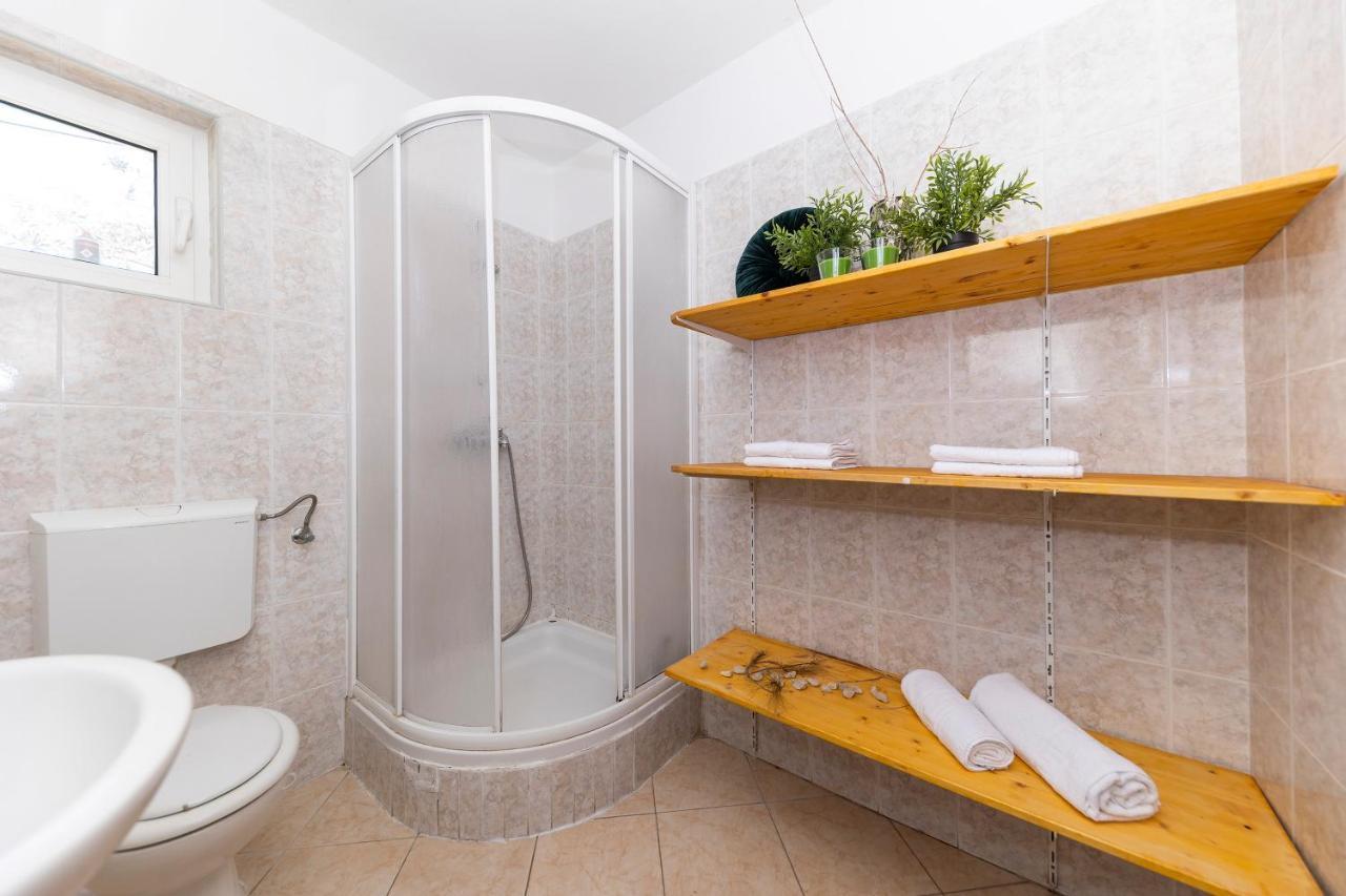 Seaside Apartament *