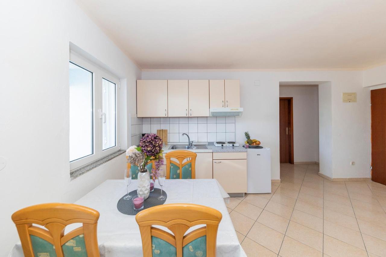 Apartment Seaside